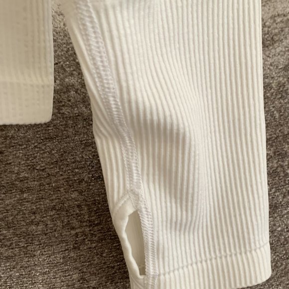 Athleta: Very Good Condition zip pullover top, M - Picture 8 of 8